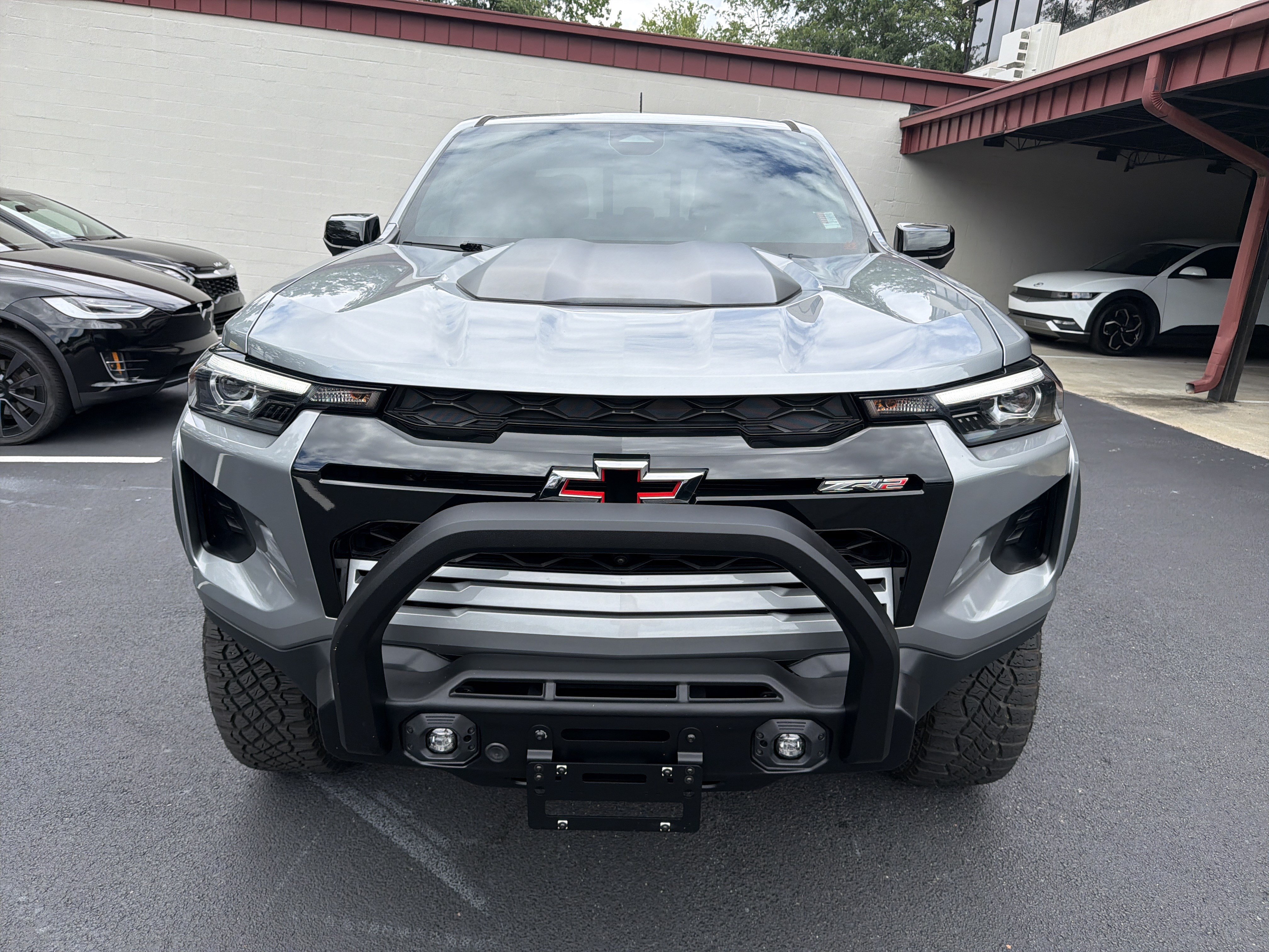 Used 2023 Chevrolet Colorado ZR2 w/ Desert Boss Special Edition AWD/4WD image 2