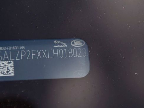 Used 2020 Land Rover Range Rover Evoque SE image 56