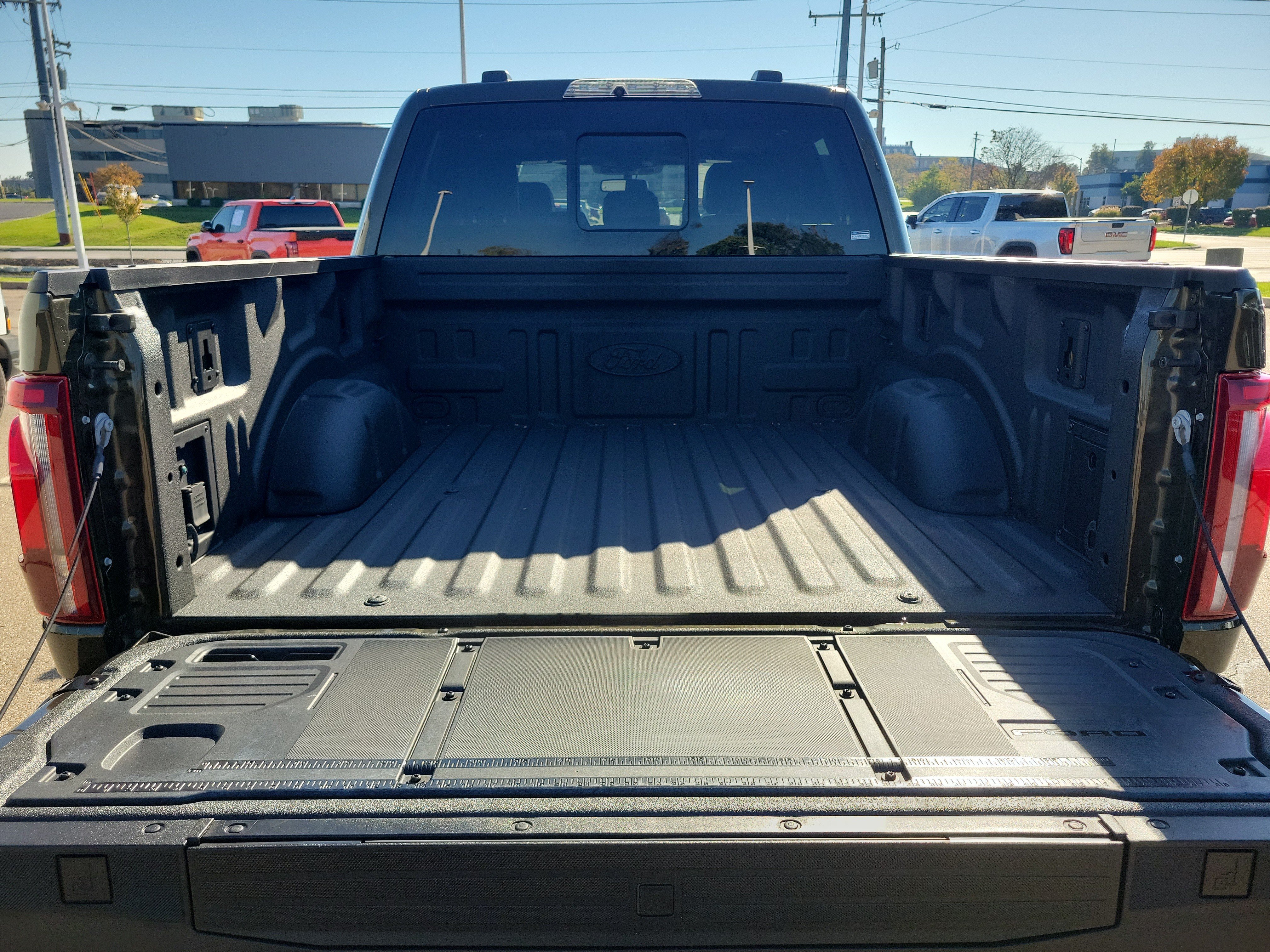 Used 2024 Ford F150 Raptor AWD/4WD image 7