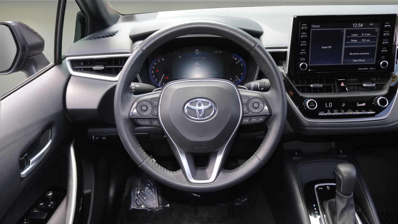 Used 2020 Toyota Corolla XSE FWD image 14