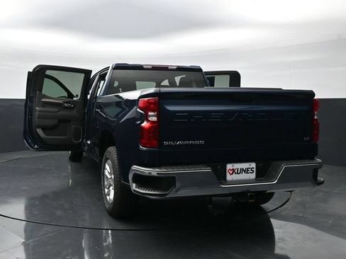 Used 2023 Chevrolet Silverado 1500 LT AWD/4WD image 44