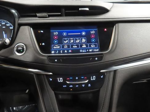 Certified 2023 Cadillac XT5 Premium Luxury AWD/4WD image 22