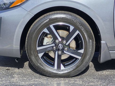 Used 2025 Nissan Sentra SV w/ All-Weather Package FWD image 9