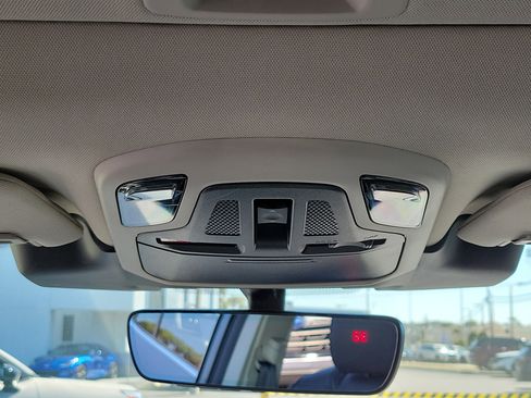 Certified 2025 Subaru Outback Limited image 21