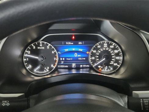 Used 2018 Nissan Murano S image 29