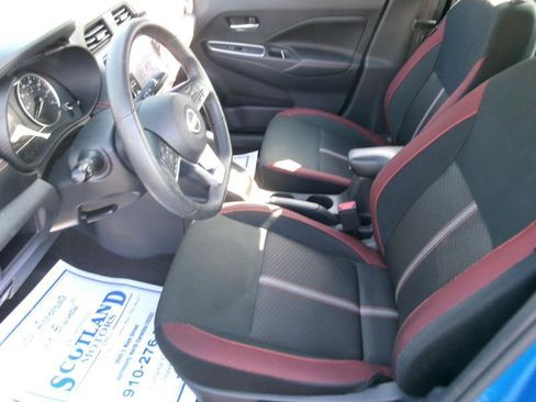 Used 2024 Nissan Versa SR FWD image 13