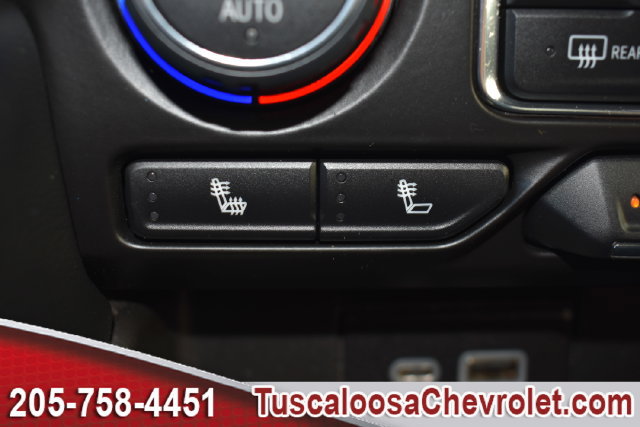 Used 2023 Chevrolet Suburban Z71 w/ Luxury Package AWD/4WD image 46