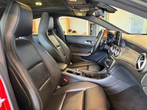 Used 2017 Mercedes-Benz CLA 250 4MATIC image 23