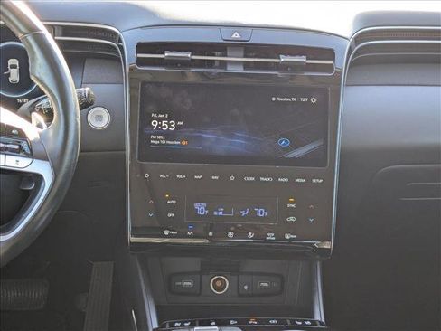 Used 2023 Hyundai Tucson Limited image 14