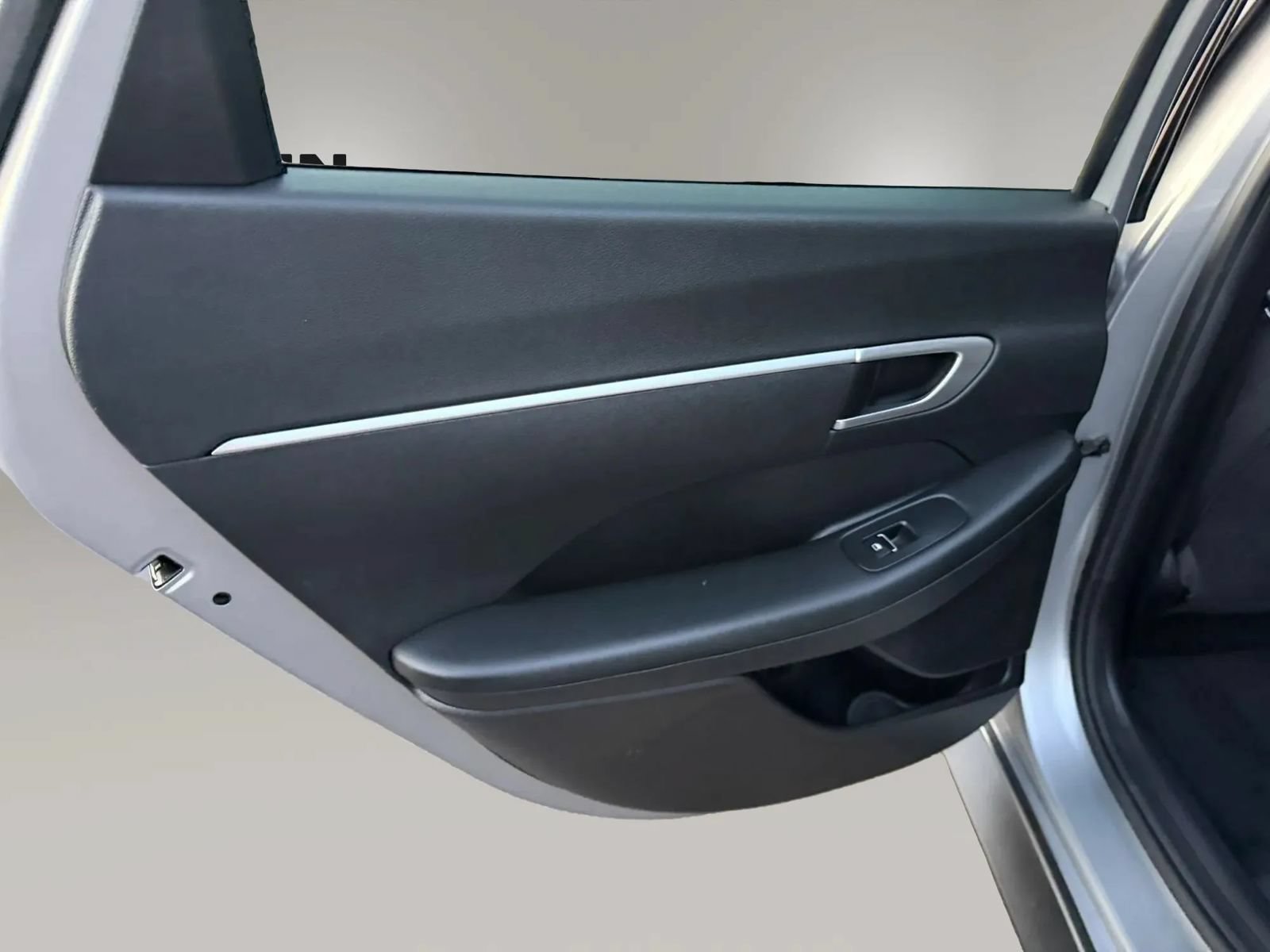 Used 2020 Hyundai Sonata SE w/ Cargo Package FWD image 23