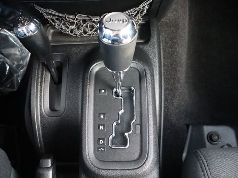 Used 2012 Jeep Wrangler Unlimited Sport image 34