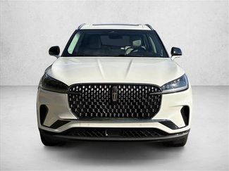 Used 2025 Lincoln Aviator AWD video 2