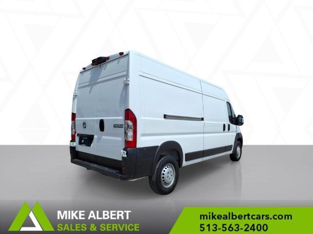 Used 2024 RAM ProMaster 2500 w/ Convenience Group FWD image 7