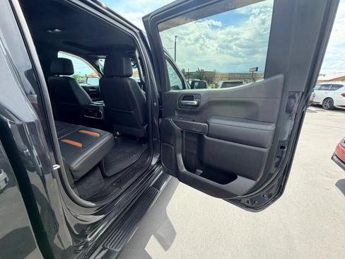 Used 2020 GMC Sierra 1500 AT4 w/ AT4 Premium Package AWD/4WD image 22