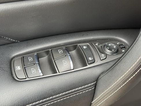 Used 2023 INFINITI QX80 Luxe w/ All-Season Package RWD image 28