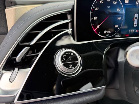 New 2026 Mercedes-Benz E 350 4MATIC Sedan image 25