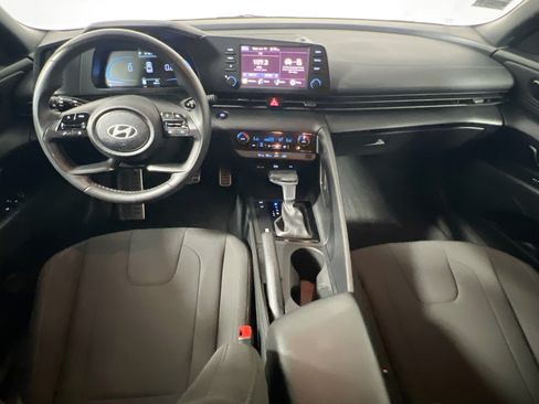 Used 2025 Hyundai Elantra Sport w/ Cargo Package FWD image 30