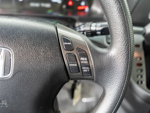 Used 2005 Honda Odyssey EX-L image 17