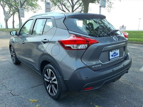 Used 2020 Nissan Kicks SV FWD image 5