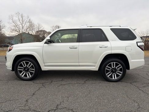 Used 2023 Toyota 4Runner Limited image 4