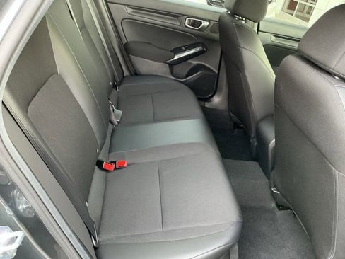 Used 2023 Honda Civic Sport image 18