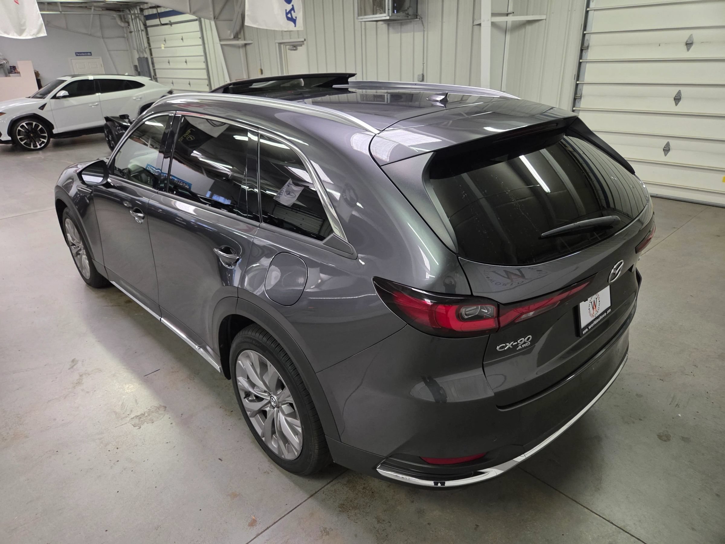 Used 2024 MAZDA CX-90 3.3 Turbo w/ Premium Package AWD/4WD image 5
