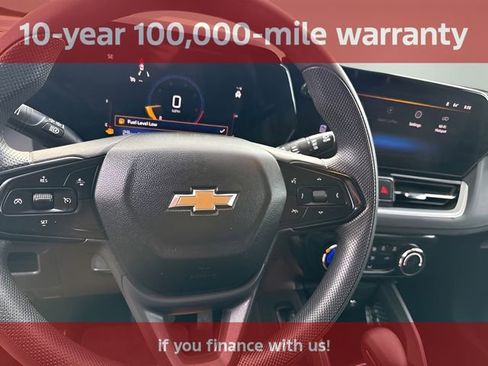 Used 2025 Chevrolet TrailBlazer LT w/ Driver Confidence Package AWD/4WD image 24