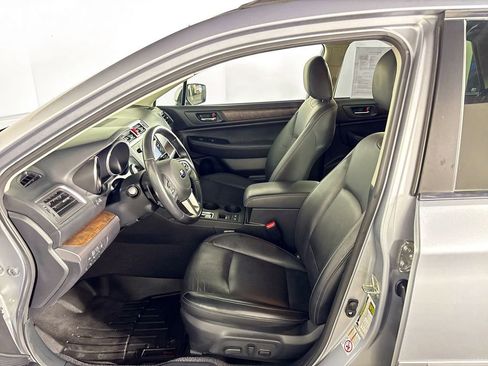 Used 2015 Subaru Outback 2.5i Limited image 11