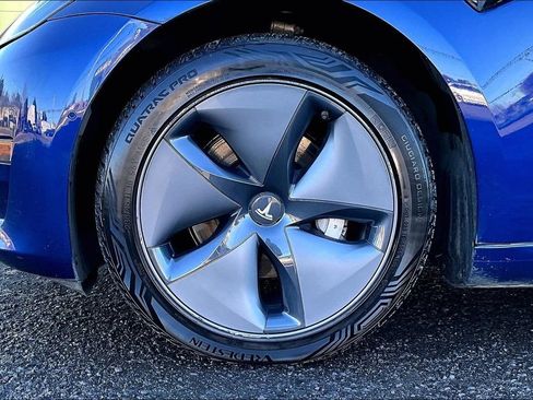 Used 2019 Tesla Model 3 Long Range image 12