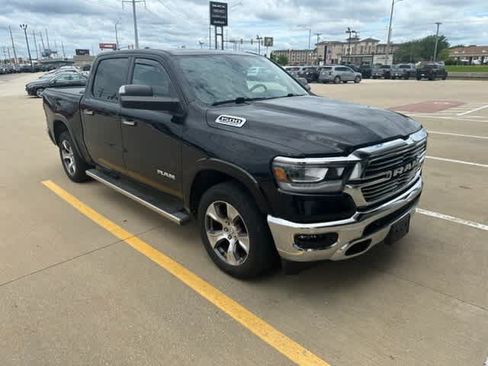 Used 2021 RAM 1500 Laramie AWD/4WD image 1