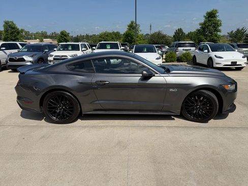 Used 2016 Ford Mustang GT Premium w/ GT Performance Package RWD image 4