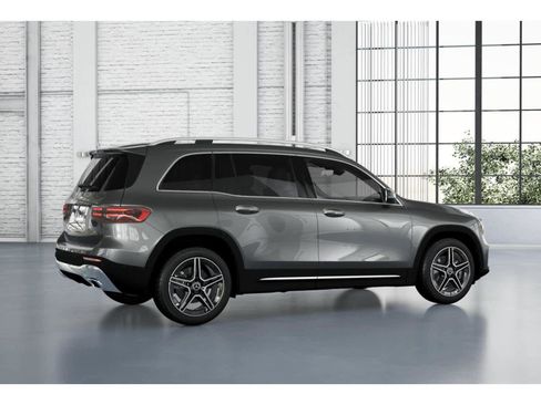 New 2026 Mercedes-Benz GLB 250 image 18