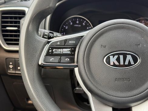 Used 2022 Kia Sportage LX w/ LX AWD Value Edition Package image 19