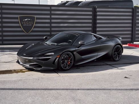 Used 2020 McLaren 720S Spider image 6