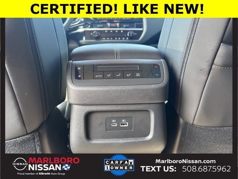 Certified 2025 Nissan Pathfinder SL image 26