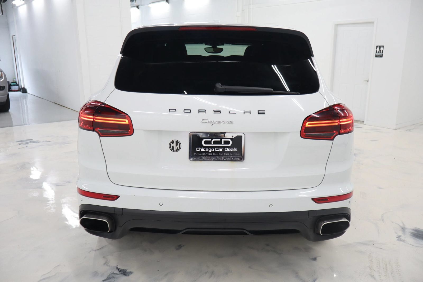 Used 2018 Porsche Cayenne AWD/4WD image 7