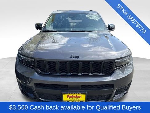 New 2025 Jeep Grand Cherokee L Altitude AWD/4WD image 2