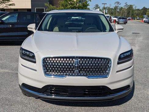 Certified 2023 Lincoln Nautilus Reserve w/ Equipment Group 201A image 10