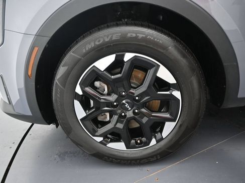 Used 2024 Kia Sorento S FWD image 39