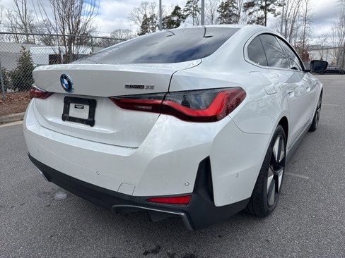 Certified 2023 BMW i4 eDrive35 w/ Premium Package image 12