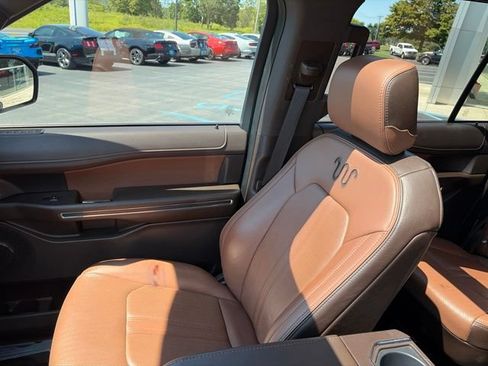 Used 2023 Ford Expedition Max King Ranch AWD/4WD image 10