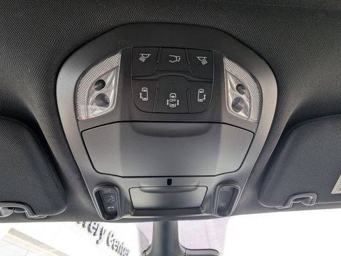 New 2026 Chrysler Pacifica Limited w/ S Appearance Package image 35