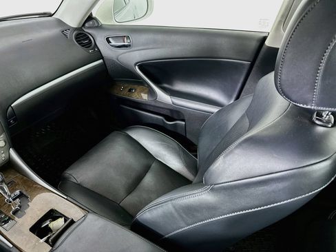 Used 2013 Lexus IS 250 AWD w/ Premium Pkg image 22