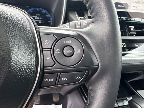 Used 2026 Toyota Corolla Cross XLE w/ Convenience Package image 22