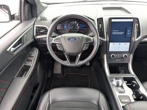 Used 2024 Ford Edge ST-Line AWD/4WD image 16