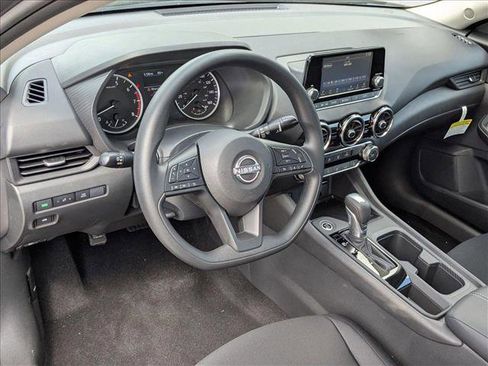 New 2025 Nissan Sentra S image 3