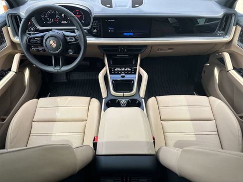 New 2026 Porsche Cayenne AWD/4WD image 13
