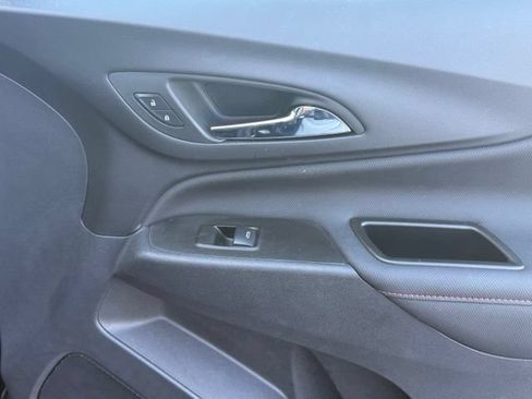 Certified 2024 Chevrolet Equinox RS FWD image 22