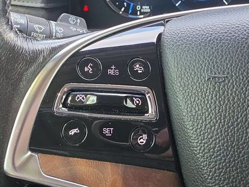 Used 2016 Cadillac Escalade Premium AWD/4WD image 16