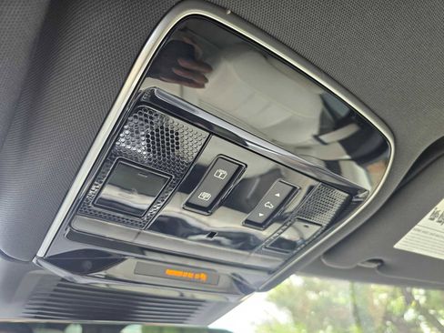 Used 2023 Land Rover Range Rover SE image 34